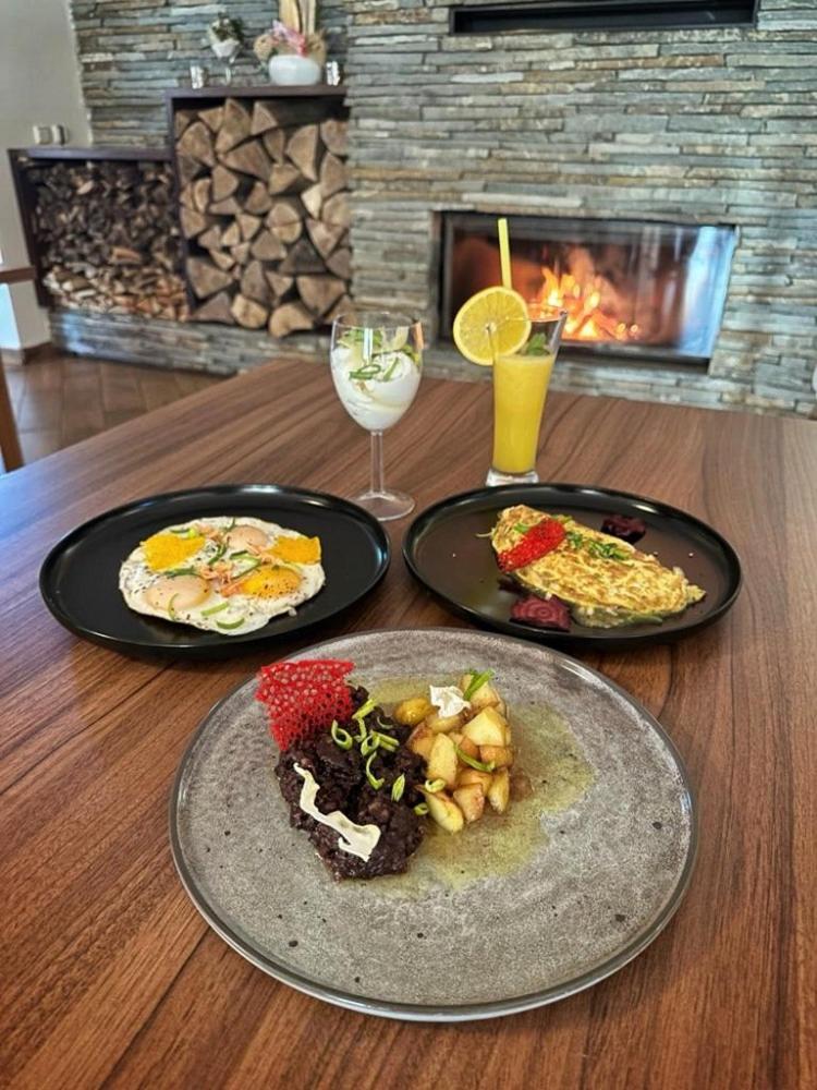 Restaurace A Penzion Lutena Dolni Lutyne Luaran gambar